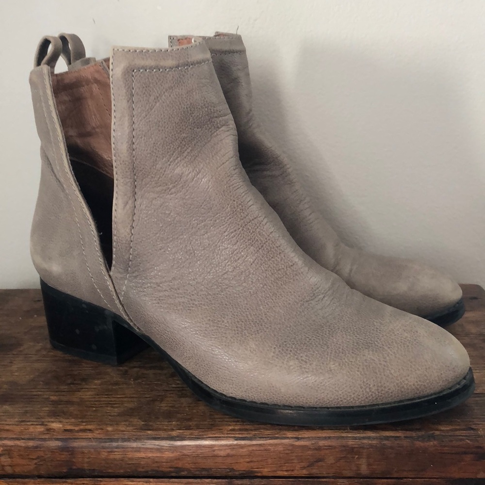 Jeffrey Campbell Oriley leather cut out ankle boot